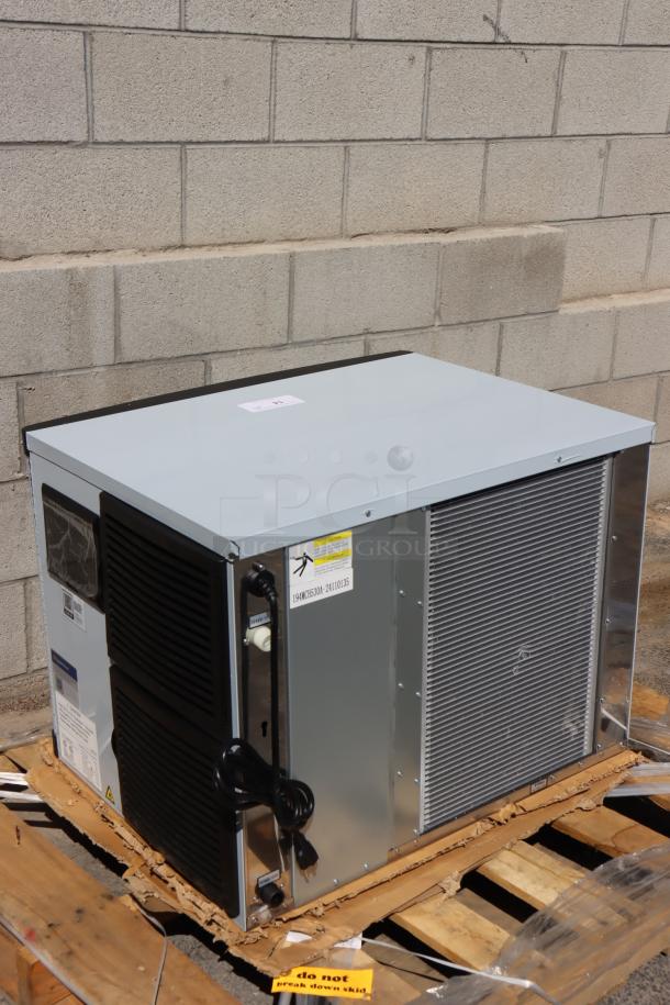 Brand new Avantco Ice MC-H-530-A ice machine, 500 lb capacity, 115V, air-cooled, small fin indentation, serial 194MCH530A-24110135.