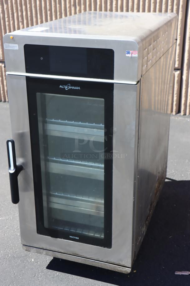 Alto-Shaam VMC-H4H Vector H Series Multi-Cook Oven, stainless steel, 3-phase, 208-240V, tested, perfect working order.