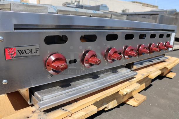 Brand new Wolf by Vulcan ACB47-101 gas charbroiler, 47", 136,000 BTU, missing a couple grates, minor scratches, serial 650245844.