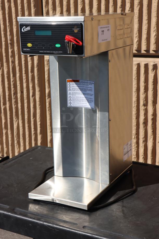 Brand new Curtis D500GT12A000 automatic airpot coffee brewer, digital controls, scratch-n-dent, 120V, 1,675W, serial 15052977.