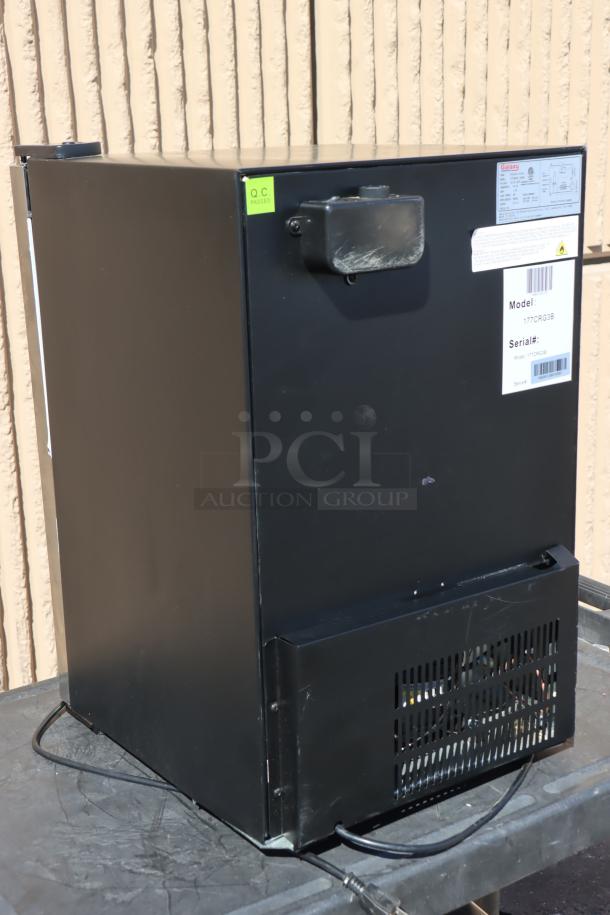 BRAND NEW Galaxy CRG3B countertop refrigerated merchandiser, 2.5 cu ft, black, 115 volts, serial 06825012580100087, scratch-n-dent.