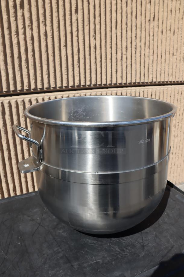 Avantco 177MX60BOWL 60 Qt. 304 stainless steel mixing bowl, brand new, minor scratches, no original packaging.