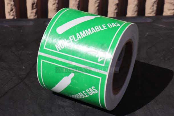 Lavex 4" x 4" non-flammable gas gloss paper label roll, model 323SHIP4X4NF, 500 labels, green with text. Brand new.