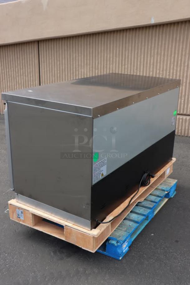 Avantco ZUC-60R-HC 60" undercounter refrigerator, new, minor dents, stainless steel, 115V, serial 765720511 7698 2502.