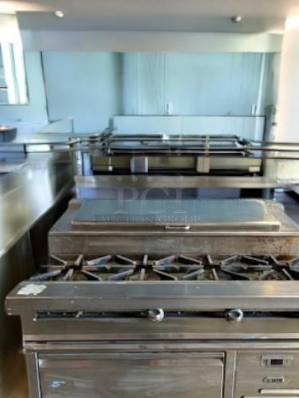 Southbend S36D 6-burner gas range with oven and refrigerated base. Outstanding condition, natural gas, fully operational.