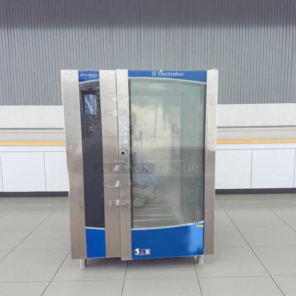 Electrolux Air-O-Steam Touchline 20-pan combi oven, model AOS202GTP1. Stainless steel, fully tested, 208/240V.