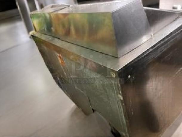 Delfield 2-door sandwich/salad prep table in outstanding condition, stainless steel, fully tested, model 115V AC.