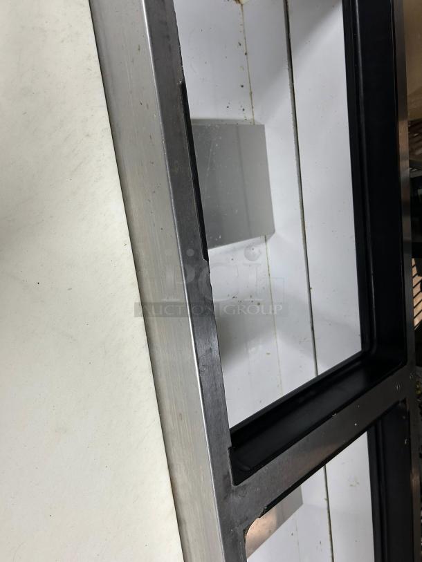 True TPP-93 93" 3-Door Refrigerated Pizza Prep Table, excellent condition, holds (12) 1/3 pans, 115v, tested and working.