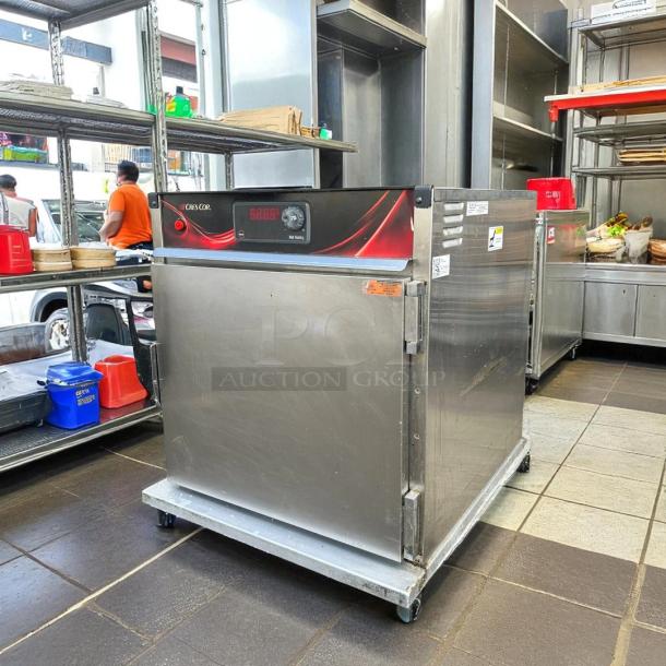 Cres Cor H-137-SUA-5D heated cabinet, excellent condition, 5-pan capacity, stainless steel, tested, working, on casters, 120v.