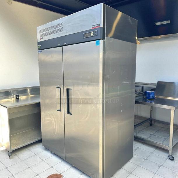 Turbo Air M3H47-2 full-height insulated mobile heated cabinet, excellent condition, 10 pan capacity, labels showing brand and model.