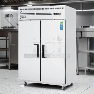 Everest Refrigeration ESR2 49 5/8" reach-in refrigerator, two solid doors, excellent condition, 115v, tested and working.
