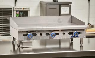 Imperial ITG-36 Commercial Gas Griddle, 36", thermostatic controls, stainless steel, excellent condition, tested.