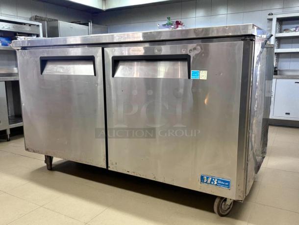 Turbo Air MUR-60-N M3 Series 60" undercounter refrigerator in great condition, stainless steel finish, tested and working.