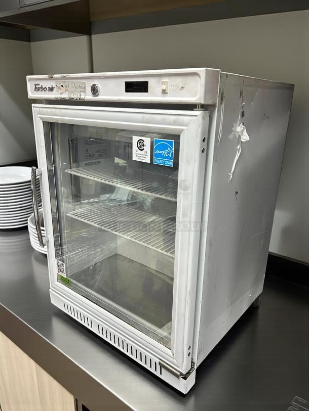 Turbo Air TSU-4RW-N6 countertop refrigerator, tested and working, Energy Star label, visible wear, glass door.