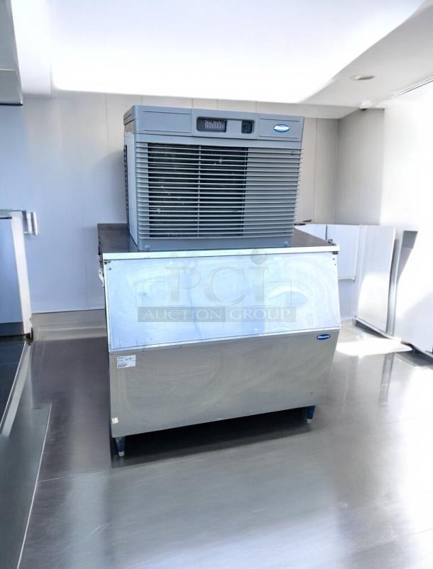 Immaculate Follett HCC1410AHS Chewblet® Ice Maker with Bin, 208–230V, fully tested, silver finish, excellent condition.