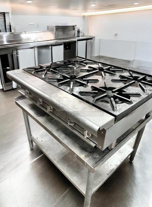 Imperial 6-Burner Gas Hot Plate Range, superb condition, natural gas, fully tested, made by Imperial Commercial Cooking Equipment.