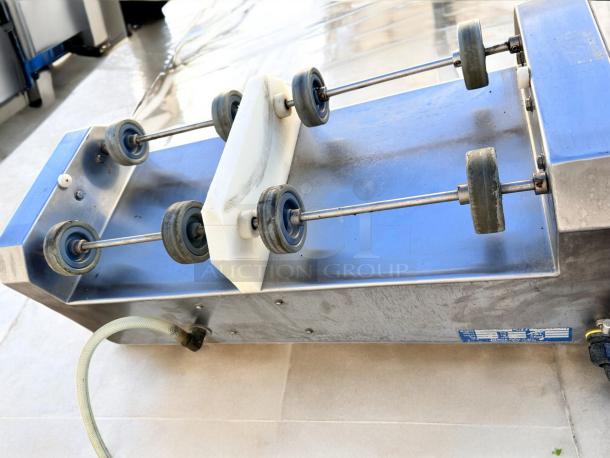 Outstanding condition Lumar Ideal II LU2X25S dual-drum vacuum meat tumbler; 115V, fully tested, durable stainless steel design.