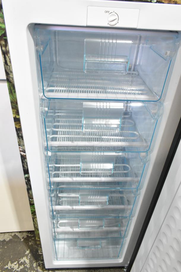 Mossy Oak BD-180U-MSOK single door reach-in freezer, 115V, 1 phase, clear drawers, excellent condition.