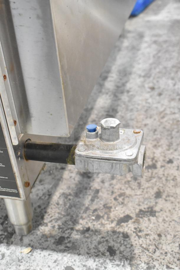 Cooking Performance Group 351GMCPG36 stainless steel gas griddle valve, natural gas powered, 90,000 BTU, commercial use.