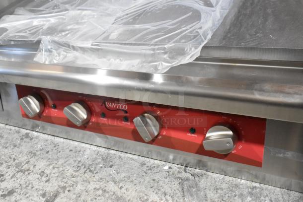 Brand new Avantco 177EG48N stainless steel 48" electric griddle, scratch and dent condition, 208/240V, 1 phase.