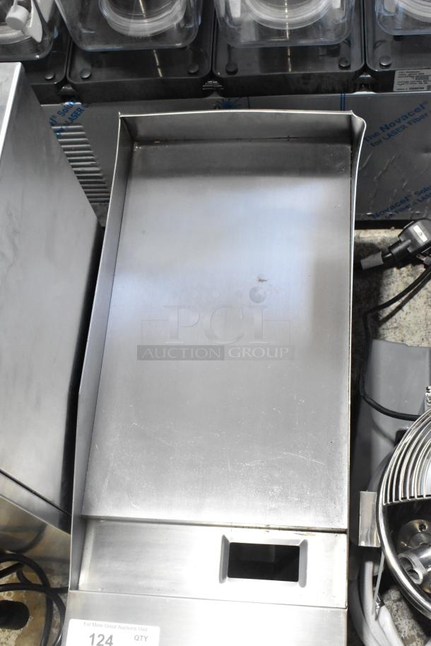 BRAND NEW Cooking Performance Group 351GCPG12M 12" Stainless Steel Commercial Electric Griddle. Scratch and dent. 208/240V.