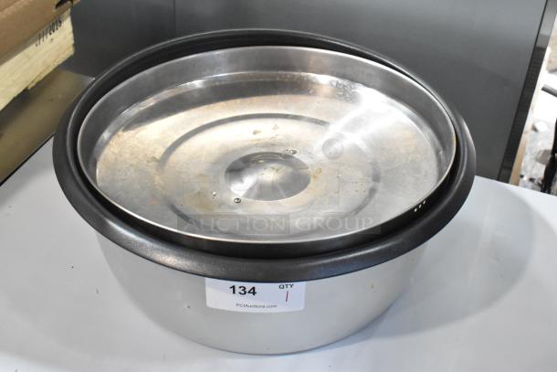 Brand new metal rice cooker insert and lid with minor scratches. Includes auction tag, item number 134.