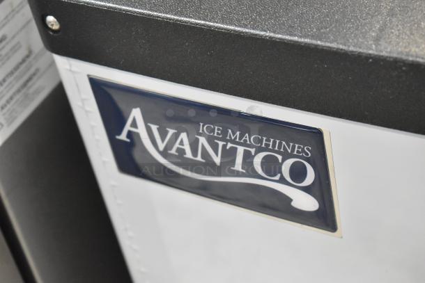 Brand new Avantco 194MCF430A stainless steel ice machine, 397 lb capacity, 115V, 1 Phase, scratch and dent condition.
