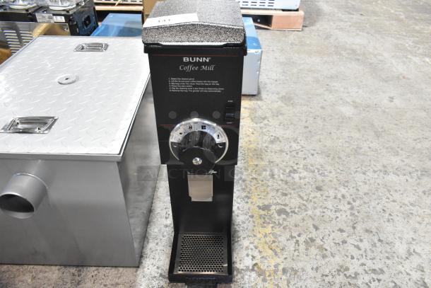 BRAND NEW 2025 Bunn G3 HD 3 lb. black commercial coffee grinder, scratch and dent, 120 volts, with control panel.