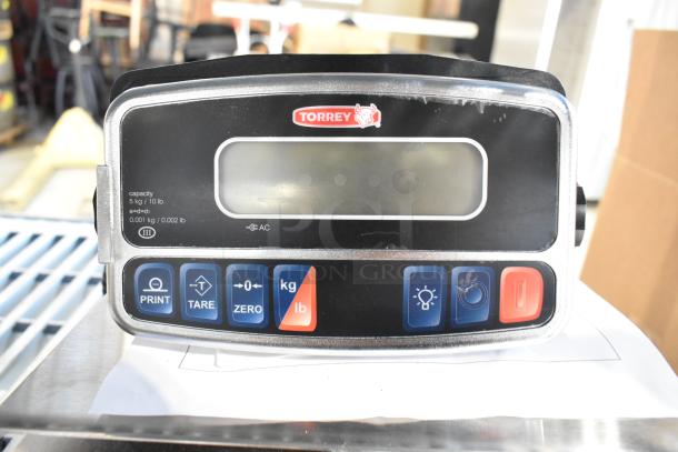 BRAND NEW Torrey PPC5/10 10 lb. Digital Portion Control Scale, remote indicator, foot pedal, minor scratches.