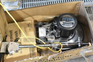 BRAND NEW Lavex 978LAVP20A 20" rotary floor cleaner in box, 175 RPM, 120V, 1 phase, with minor scratches and dents.
