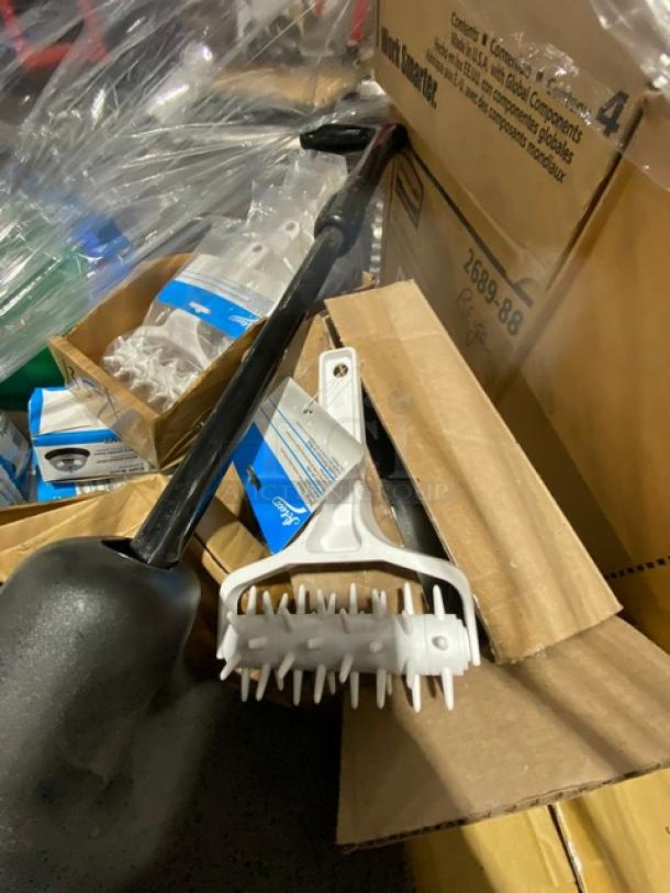 Mixed pallet with Rubbermaid Untouchable trash lid, WaveBrake mop bucket, Adcraft skewer, soup spoon, menu stand, corkscrew, ladle. Model 2689-88. Brand new.