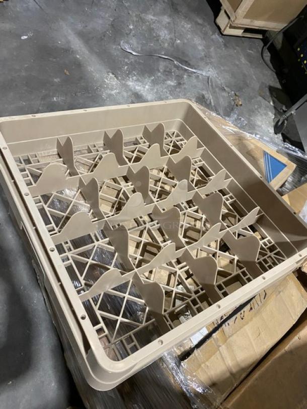 Brand new Vollrath Traex CR8 beige glass rack, 16-compartment, closed wall, 3-1/4" height, durable commercial use.