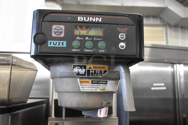 Bunn ITCB-DV iced tea machine with poly brew basket, digital controls, 120V, 1 phase, good condition, warning labels visible.
