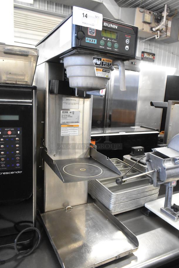 Bunn ITCB-DV stainless steel iced tea machine, poly brew basket, 120 volts, 1 phase, commercial use, excellent condition.