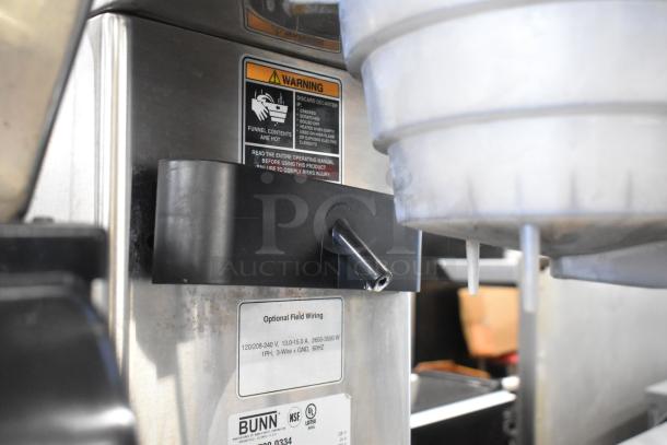 Bunn ITCB-DV stainless steel iced tea machine, poly brew basket, 120V, 1 Phase, warning label visible, commercial use.