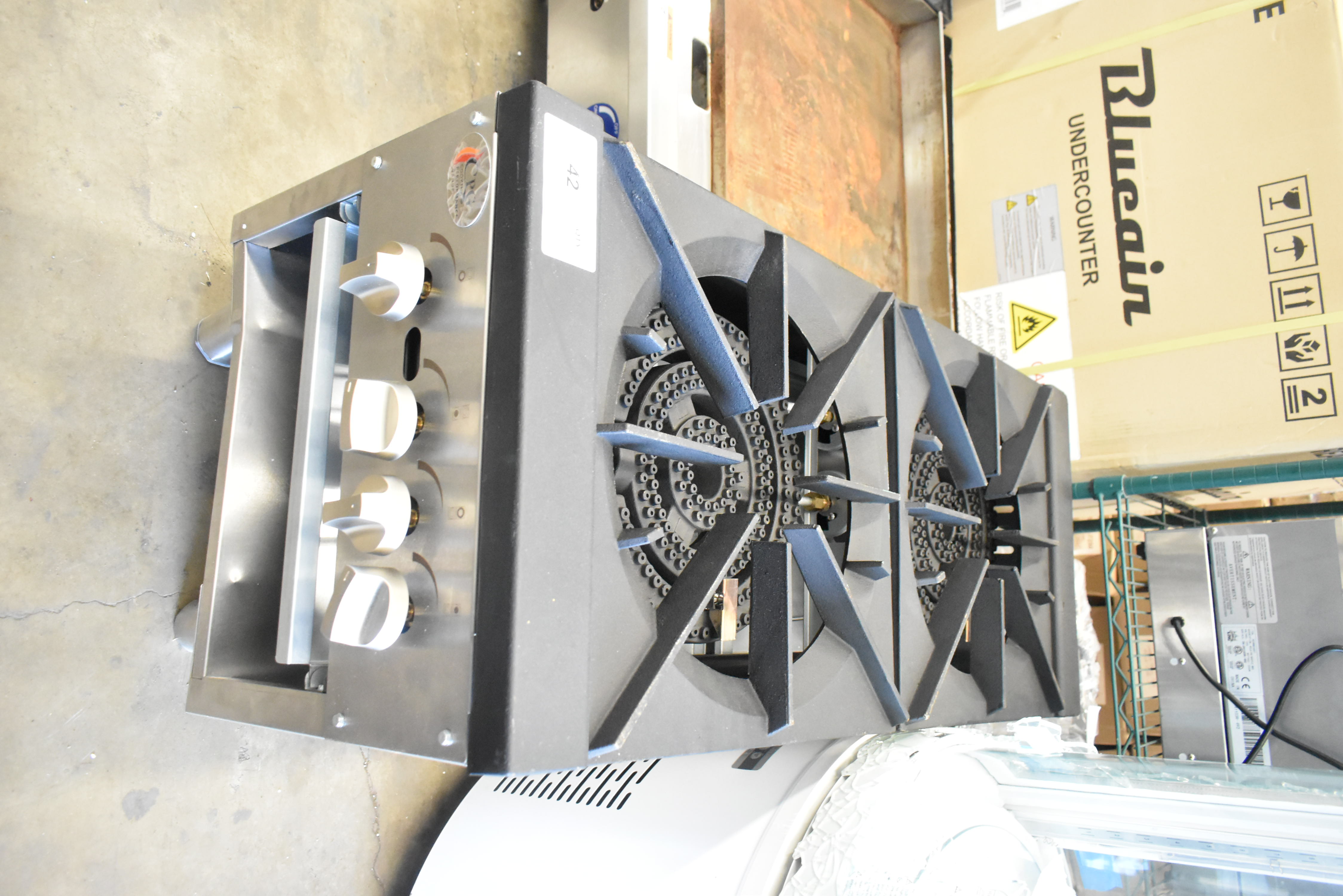 CPG 2-burner stock pot range with 160,000 BTU output