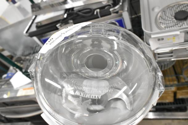 BRAND NEW SCRATCH AND DENT! 64927239 Robot Coupe 27239 gray 3 Qt. cutter bowl kit with S blade, minor imperfections.