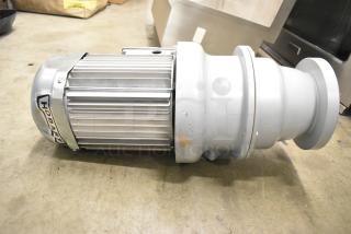 BRAND NEW Hobart FD4/125-1 Commercial Garbage Disposer, 1 1/4 hp, short upper housing, 208-240/480V, minor scratches visible.