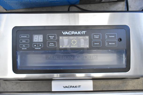 BRAND NEW VacPak-It VSM12PRO External Vacuum Sealer, 12" Seal Bar, Cutter & Roll Holder, 120V, 1 Phase, Scratch and Dent.
