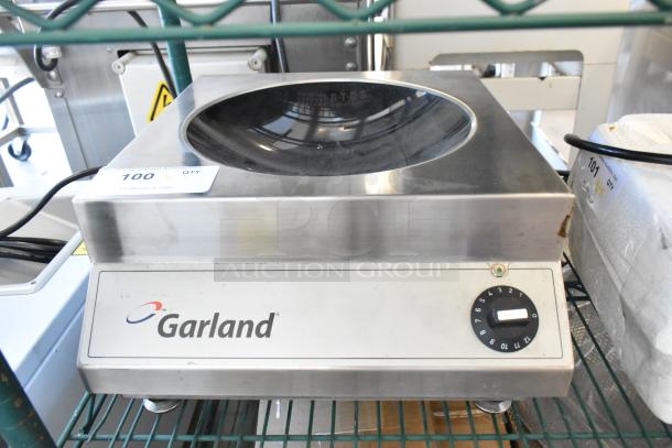 Garland SH/WO 3500 stainless steel countertop single burner wok induction range, 208V, 1 phase, with control knob.