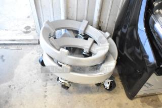 Brand new metal bowl dolly with commercial casters. Scratch and dent condition. Durable, stackable design.