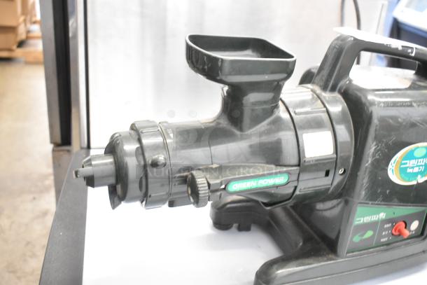 Countertop Juice Extractor, Green Power branding, durable build, used condition, visible control panel with labeled buttons.