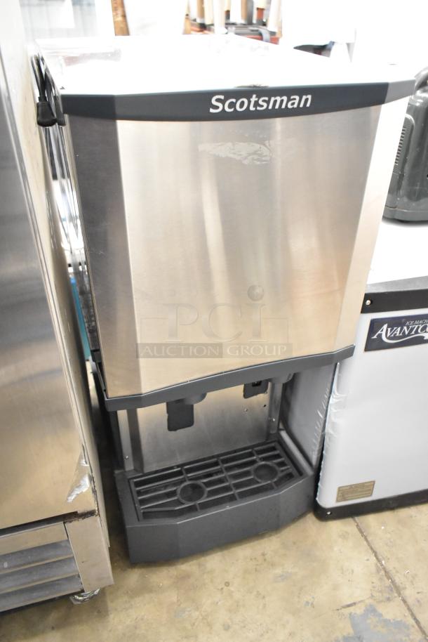 2018 Scotsman HID312A-1A stainless steel commercial ice and water dispenser, features nugget ice, sturdy build.