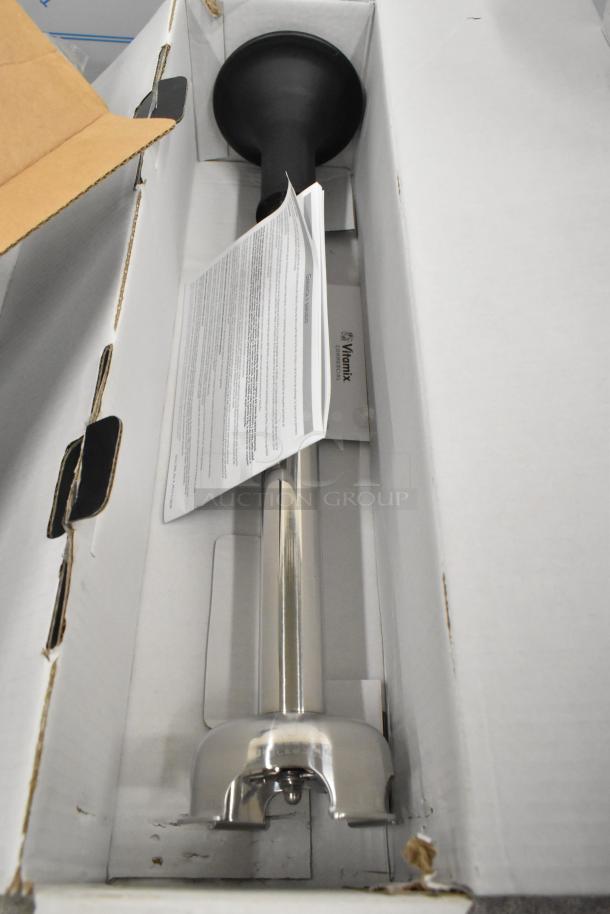 IN ORIGINAL BOX! Vita-Mix VM0224 immersion blender, 115 volts, 1 phase, in pristine condition with manual included.