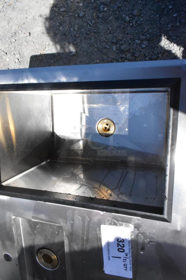 BRAND NEW Regency 600DIWIB1821 stainless steel water station with ice bin, 21" x 17", scratch and dent condition, inventory label visible.