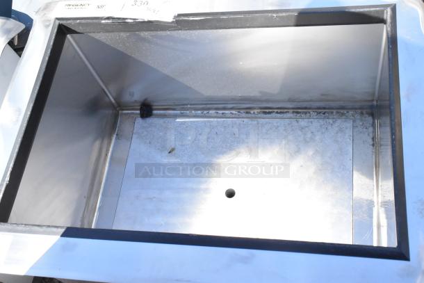 BRAND NEW Regency 600IB2418CP 18" x 24" stainless steel drop-in ice bin with 7 circuit post-mix cold plate, scratch and dent.