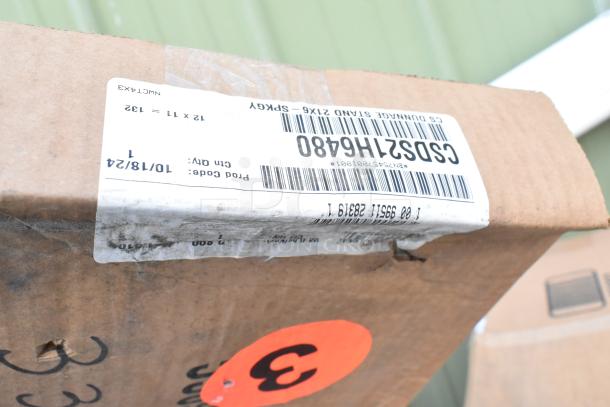 5 new Cambro CSDS21H6 Camshelving® Dunnage Stands, 21"x6.5", scratch and dent condition. Box labeled "CSDS21H6480".