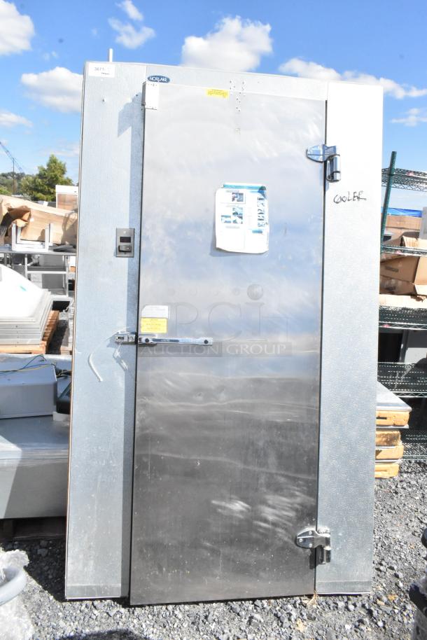 Norlake self-contained walk-in cooler box with Norlake CPB075DC condenser. 208-230V, 1 phase, sturdy construction.