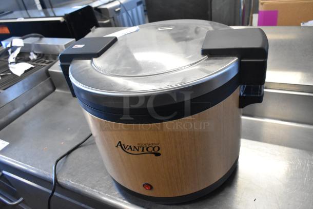 Brand new Avantco 177RWB92W 92 cup rice warmer, woodgrain finish, electric, 120 volts, scratch and dent condition.