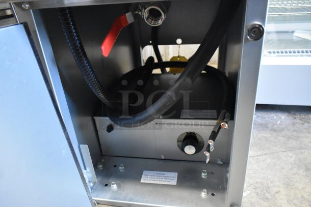 BRAND NEW 2024 Avantco 177EF40D Stainless Steel Electric Deep Fat Fryer, Scratch and Dent, 240V, 1 Phase, 2 Baskets.